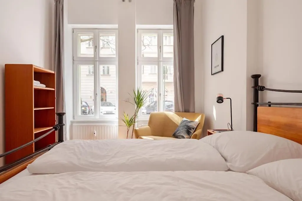 Tolles Apartment Im Helmholz-Kiez Prenzlauer Berg Berlin 0*,
